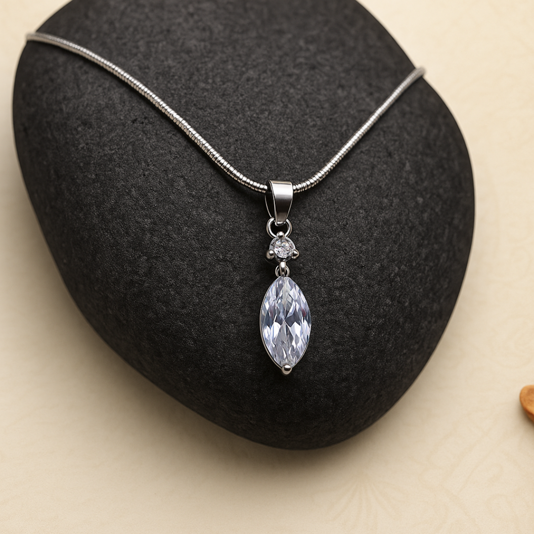 Marquise Shape zircon pendent